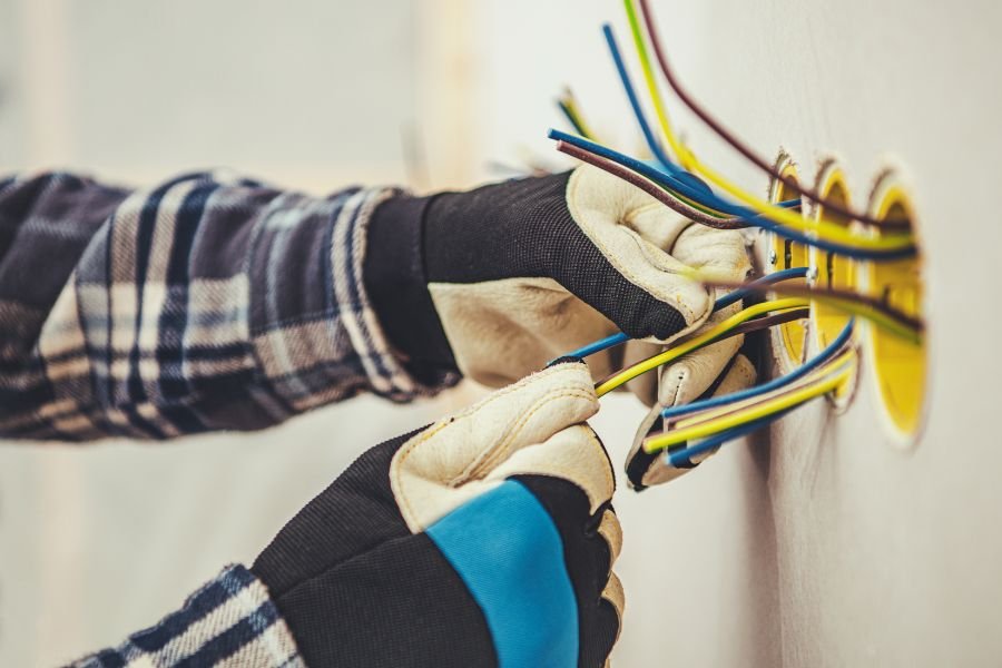 NYC electrical contractor rewiring residential property